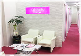 恋肌宮崎店店内画像